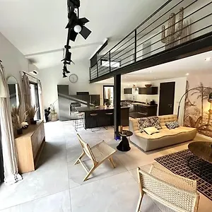 Superbe Maison Avec Jacuzzi Villa