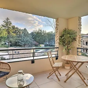 Moderne - Terrasse - Piscine - Parking Appartement